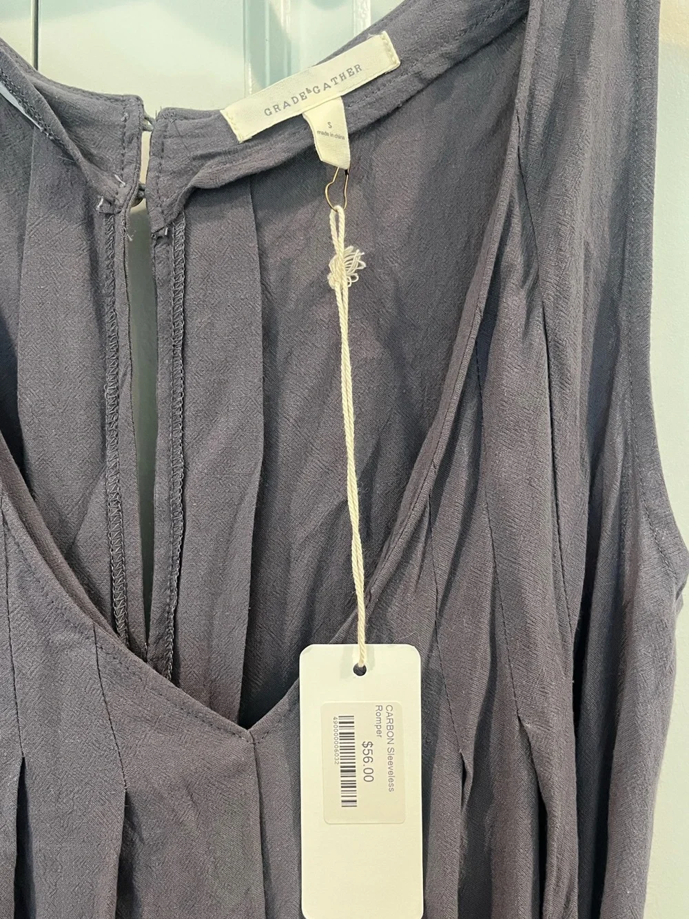 Grade & Gather NWT Carbon Sleeveless V-Neck Romper Charcoal Small